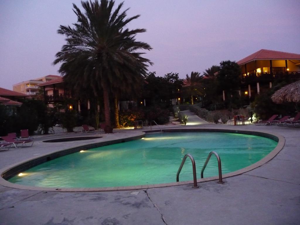 Blue Bay Beach Villa At Pool And Golfcourse Eksteriør bilde