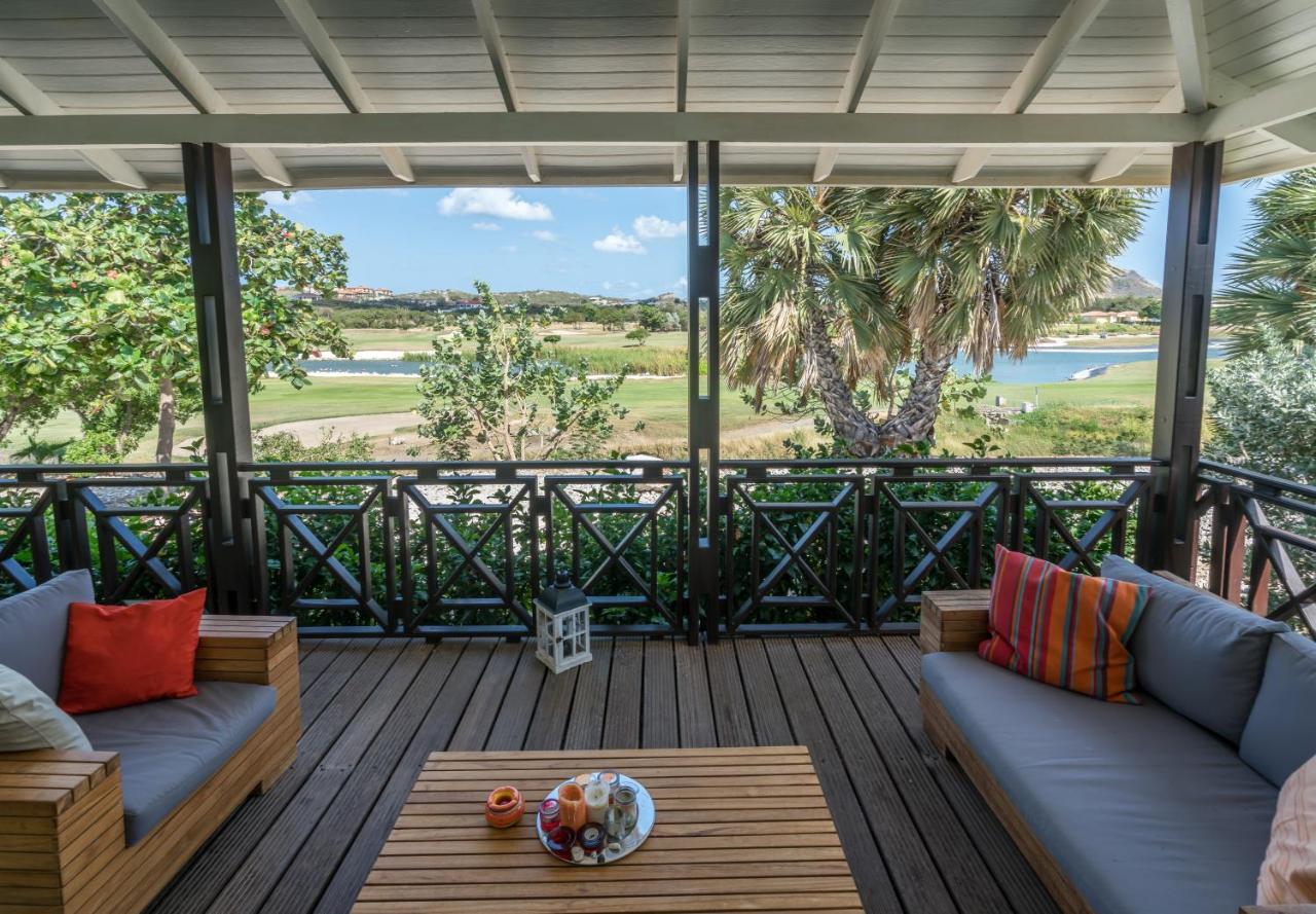 Blue Bay Beach Villa At Pool And Golfcourse Eksteriør bilde
